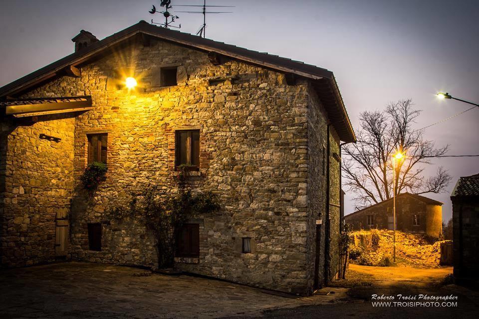 Agriturismo Corte Del Gallo Rivergaro Luaran gambar